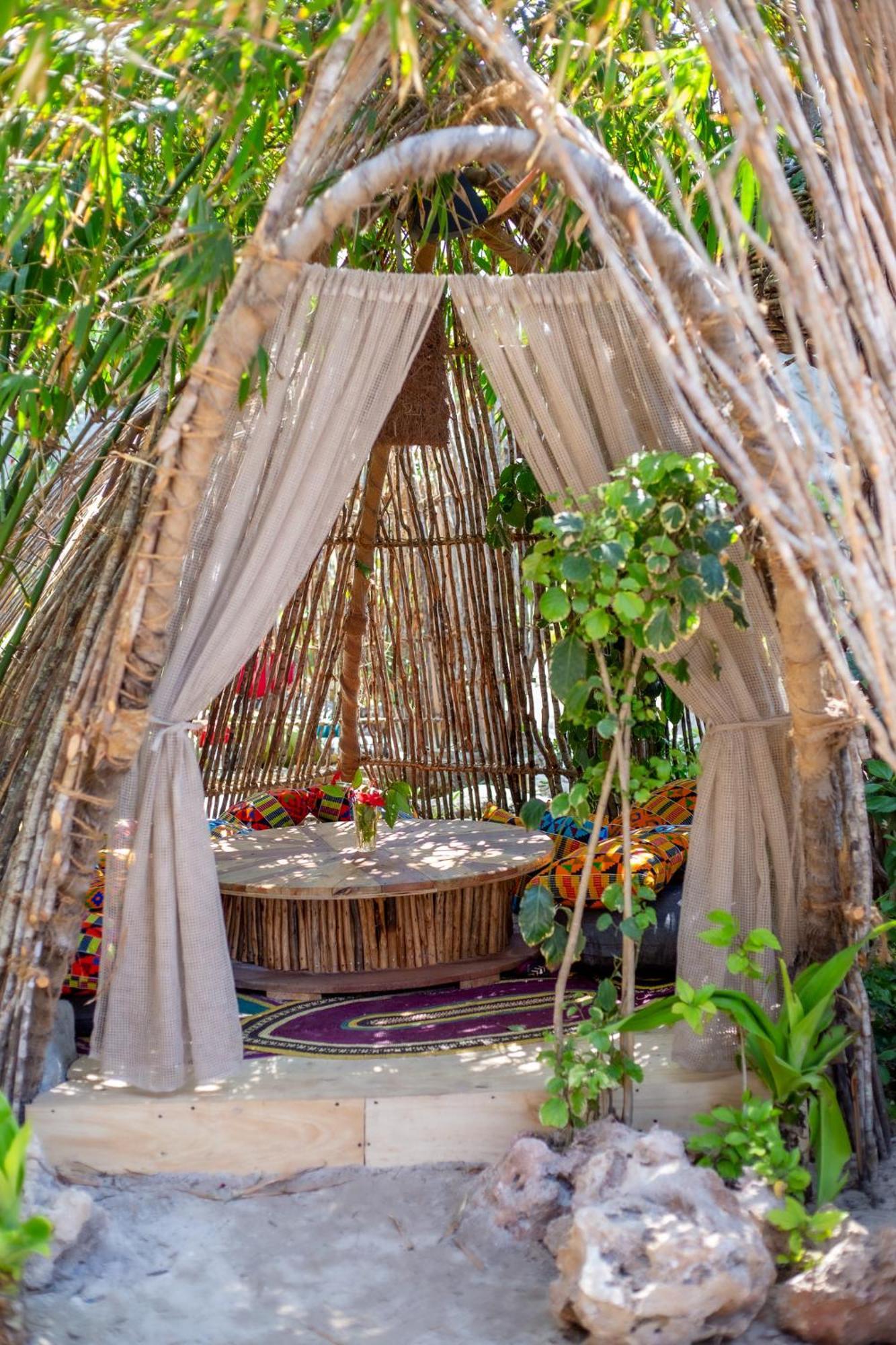 פאג'ה The Nest Boutique Resort מראה חיצוני תמונה